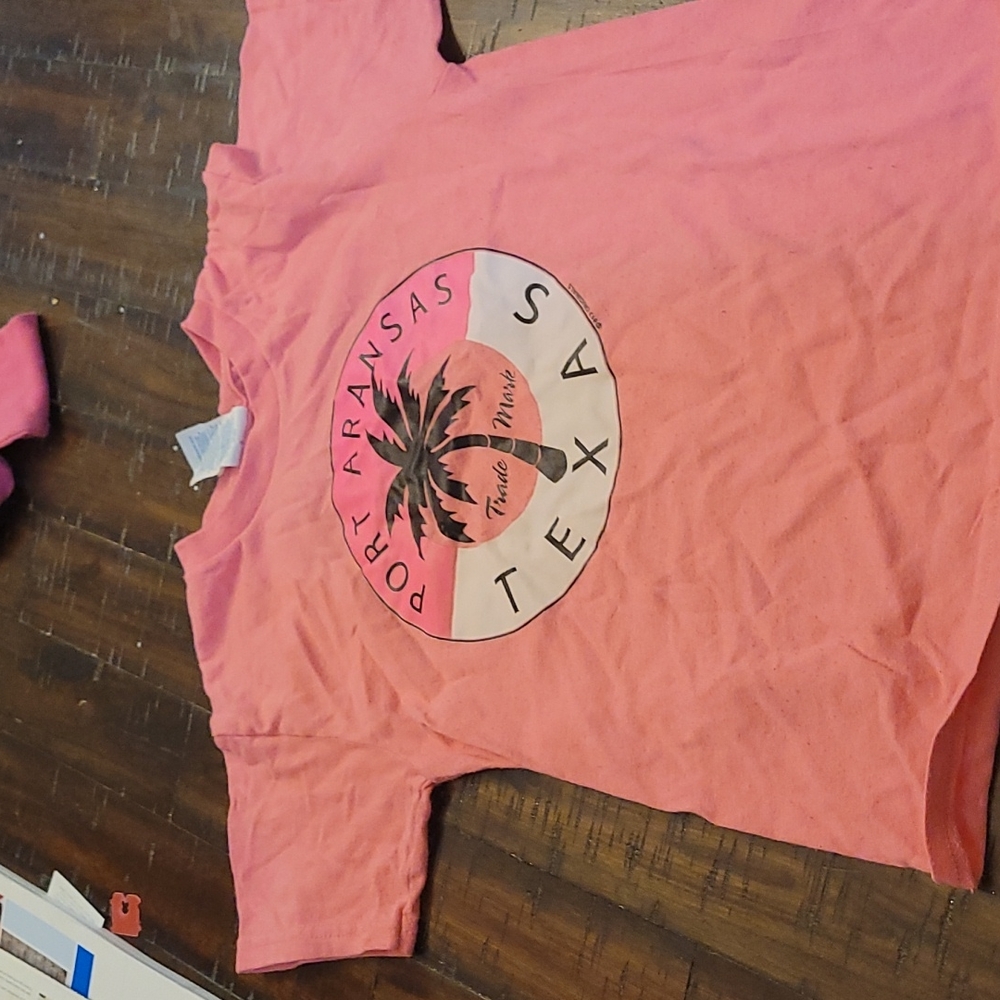Short sleeve tshirt
